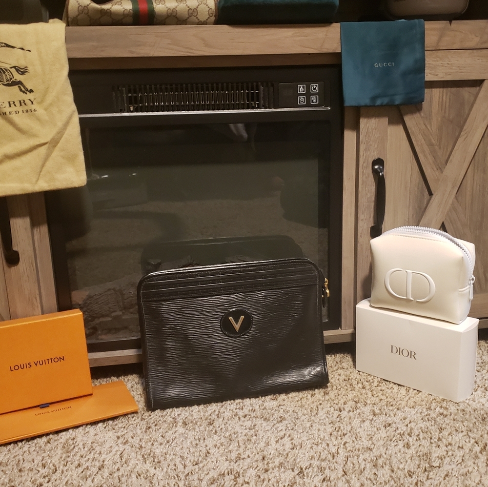MARIO VALENTINO Authentic Black Leather Clutch Bag